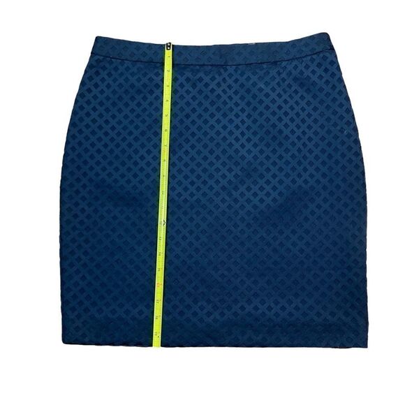 Banana Republic Navy Laser-Cut Pencil Skirt, Size 10 - Picture 6 of 8